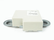 Load image into Gallery viewer, 2011 - 2013 BMW 5 SERIES F10 BACK UP AMPLIFIER ANTENNA CONTROL MODULE 6935024, price