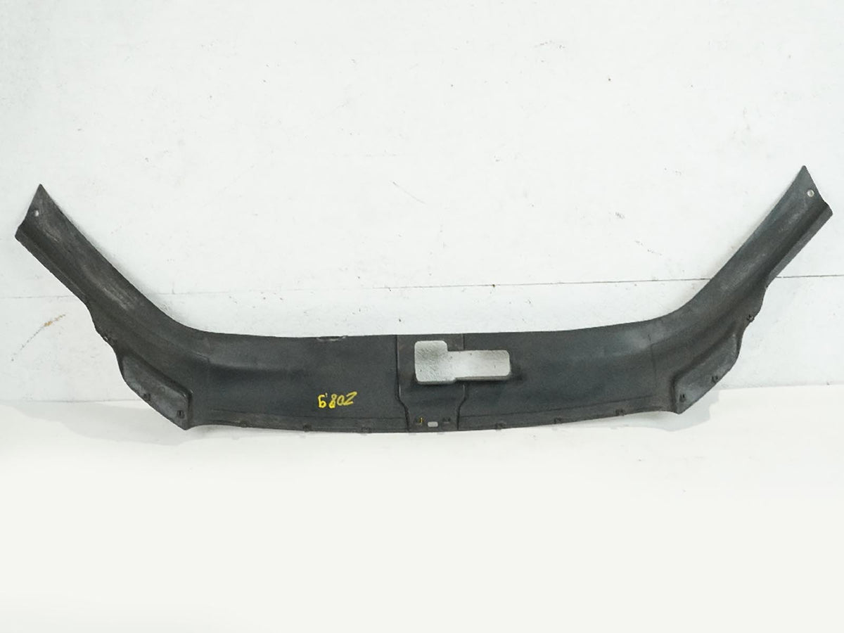 2007 - 2015 Audi Q7 4L Cover Panel Trim Radiator Support Upper 4L0807081 OEM