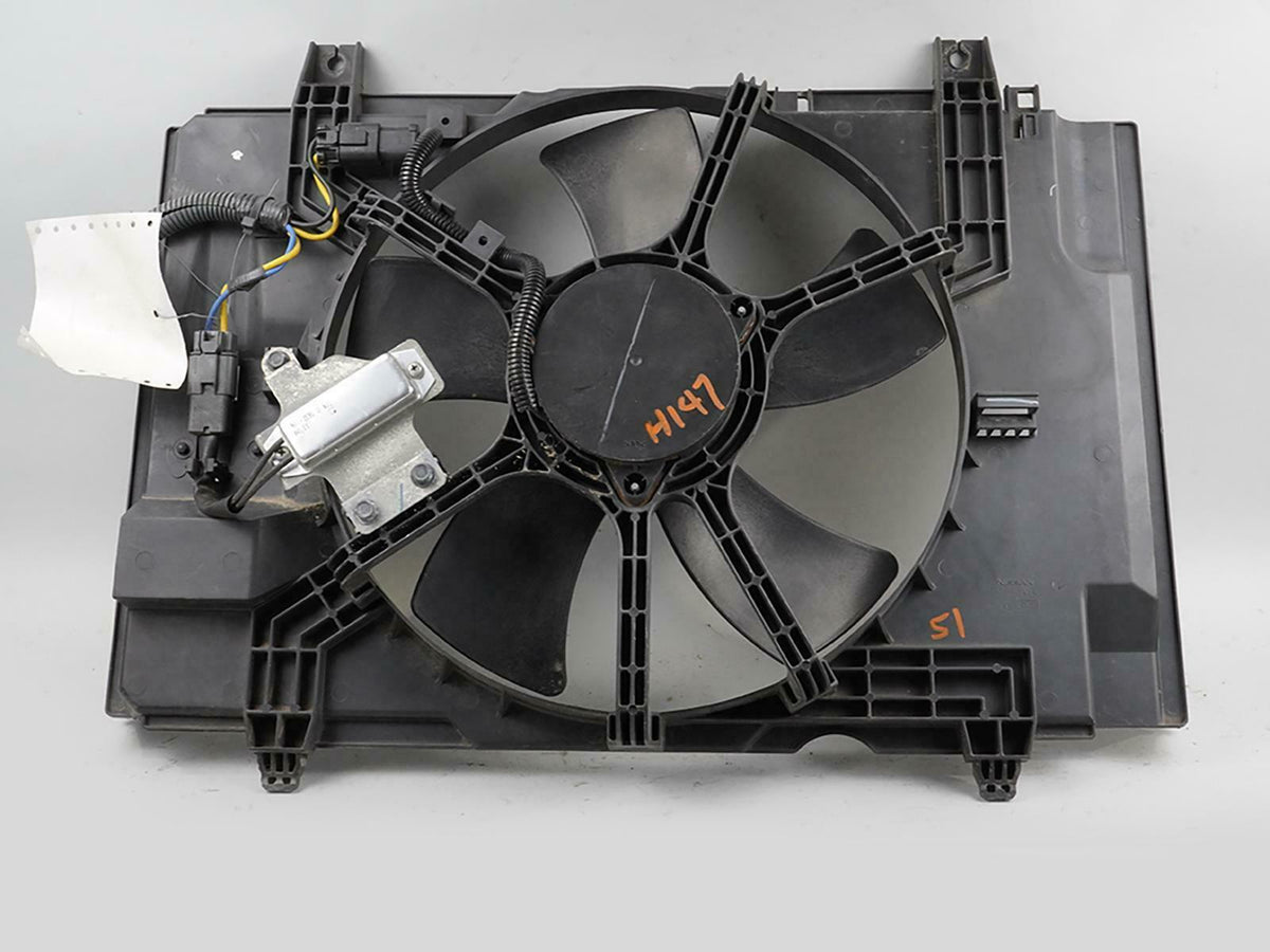 09-11 Nissan Versa 1.8L Fan Assembly Radiator Cooling Engine Front OEM
