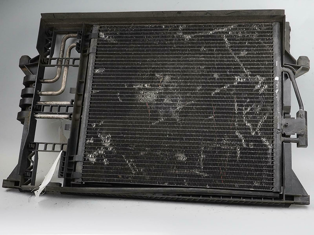 1997 Bmw 5 Series E39 Ac Condenser Air Conditioning Radiator W Oil Cooler OEM