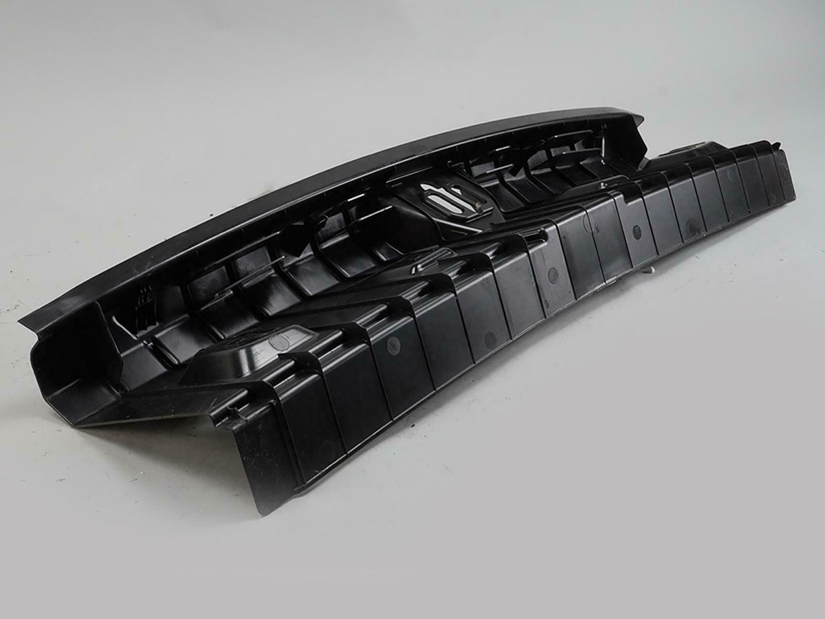 2014 - 2016 Bmw 4 Series F32 Trunk Panel Trim Sill Cover Rear 51477284138 OEM