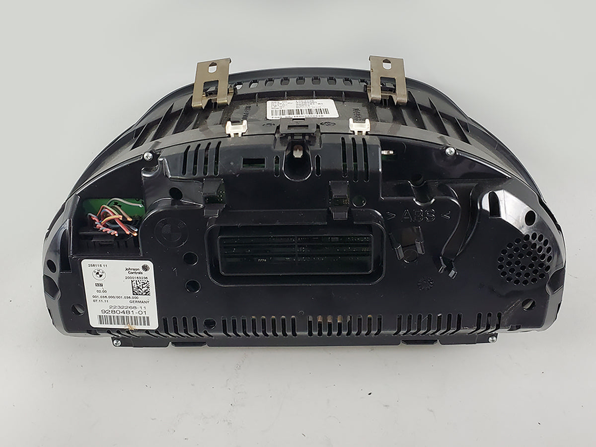 2011 Bmw 5 Series F10 6Cyl Speedometer Cluster Instrument Gauge 928048101 OEM