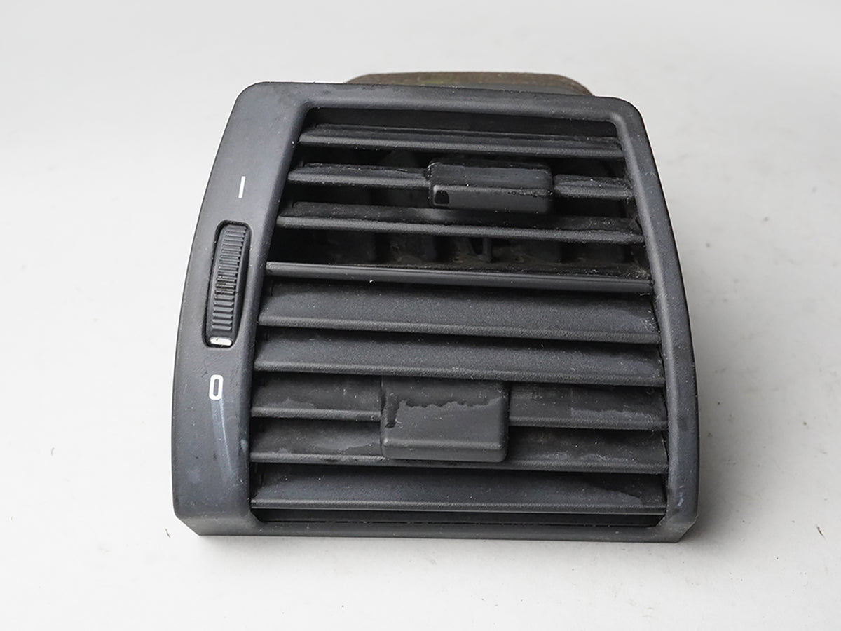 2000 - 2006 Bmw X5 E53 Ac Heater Air Vent Grille Dashboard Right Passenger Rh