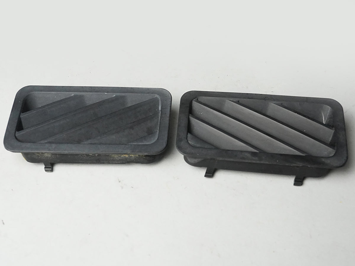 2000 - 2006 Bmw X5 E53 Ac Heater Air Vent Grille Defroster Dashboard Left Right