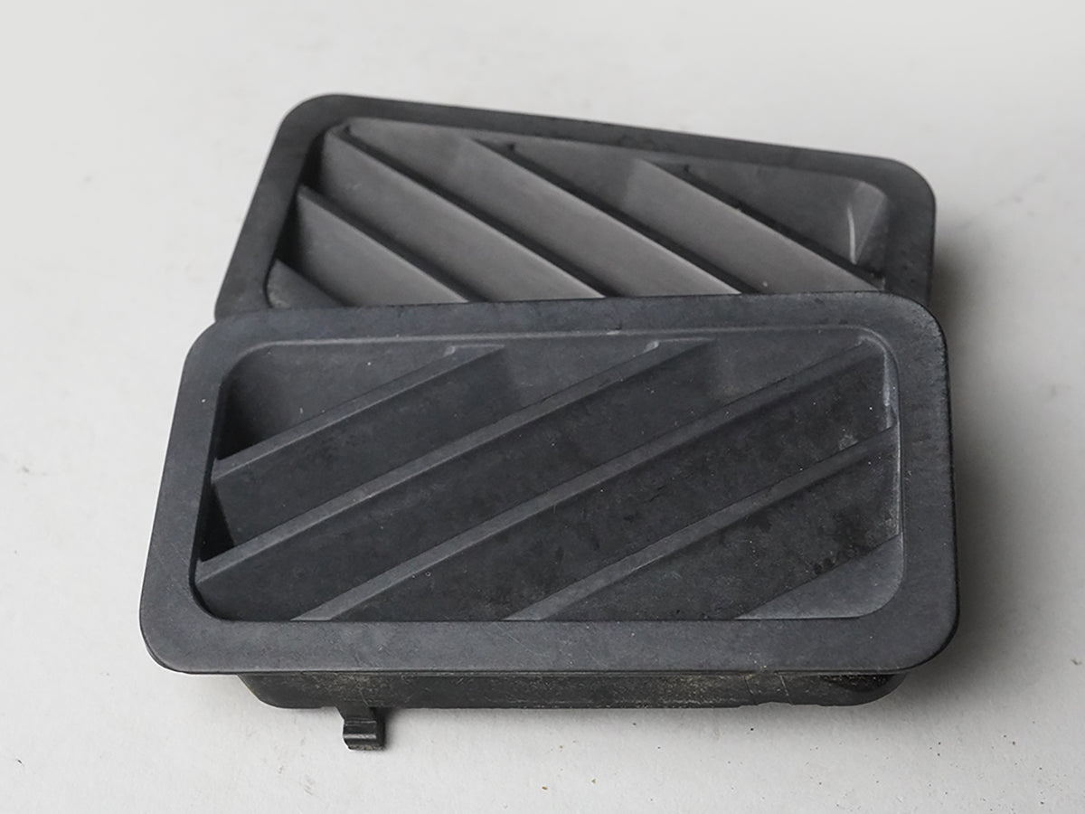 2000 - 2006 Bmw X5 E53 Ac Heater Air Vent Grille Defroster Dashboard Left Right