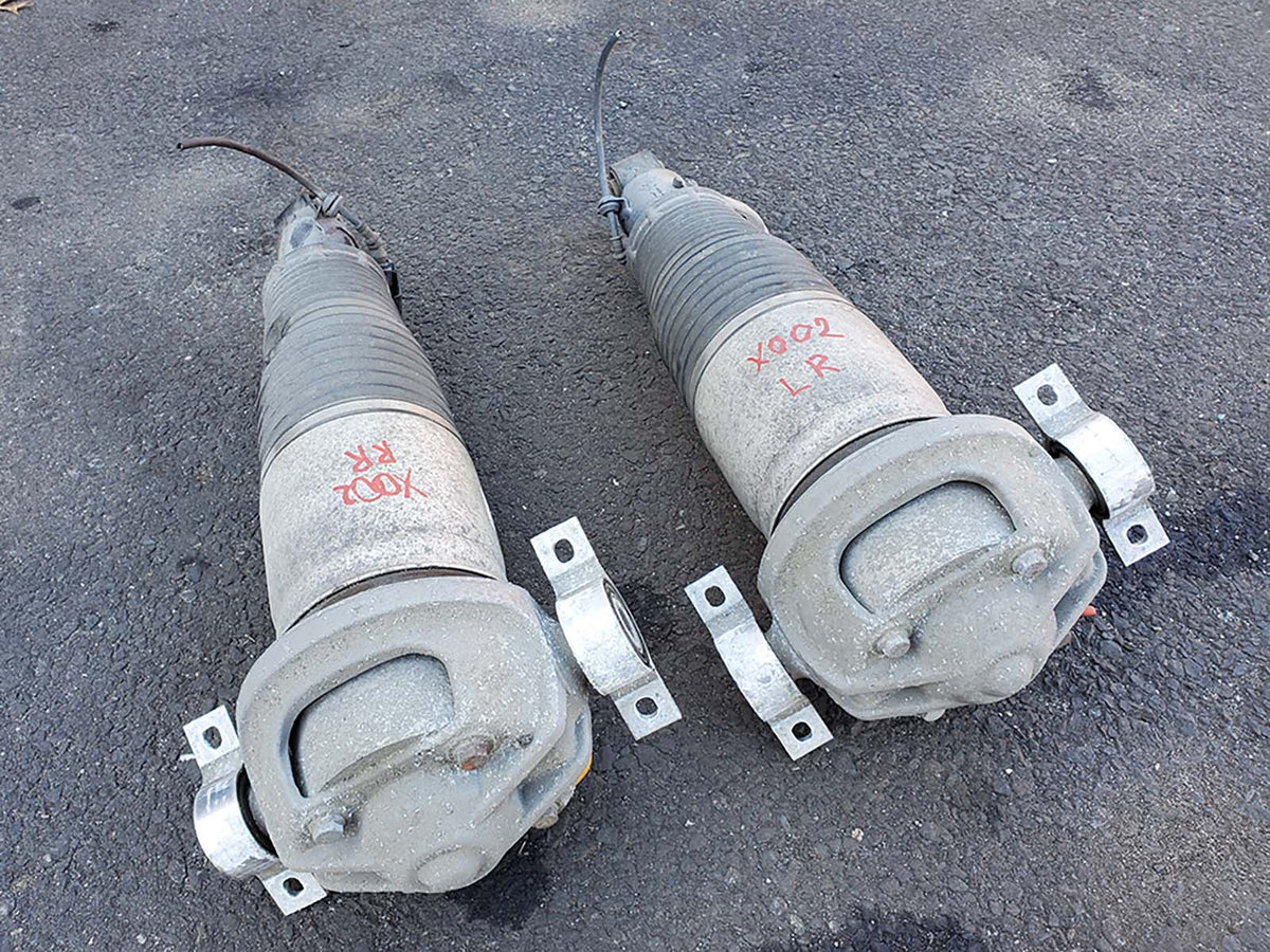 2007 - 2015 Audi Q7 4L 4.2L Air Suspension Shock Strut Rear Left Right Set Of 2