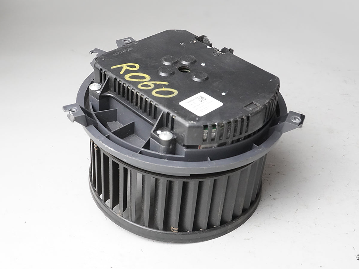 2014 - 2016 Ford F550 Super Duty Pickup Motor Blower Ac Heater Drf84A34001A OEM