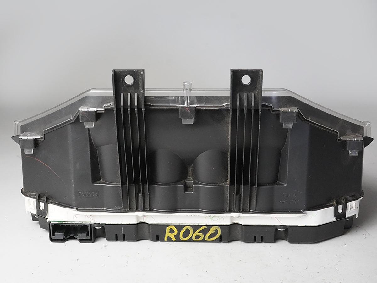 2014 Ford F550 Super Duty Pickup 6.7 8Cyl At Speeedometer Cluster Instrument