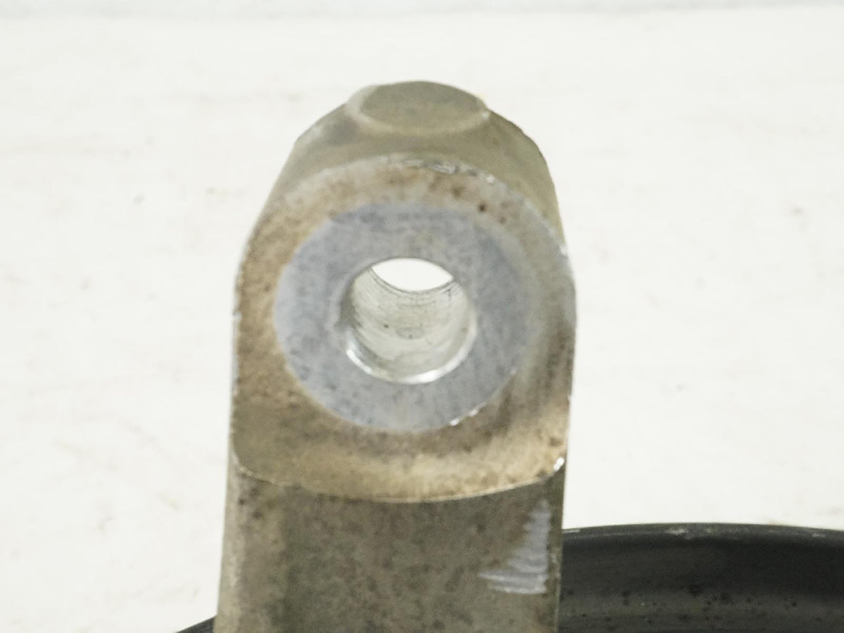 10-16 Mercedes Benz E Class W212 Spindle Knuckle Hub Rear Passenger Side RH OEM