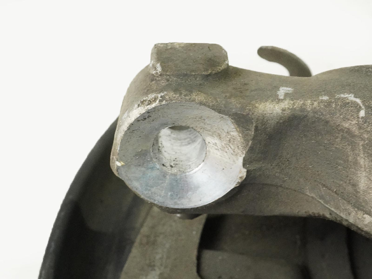 10-16 Mercedes Benz E Class W212 Spindle Knuckle Hub Rear Passenger Side RH OEM