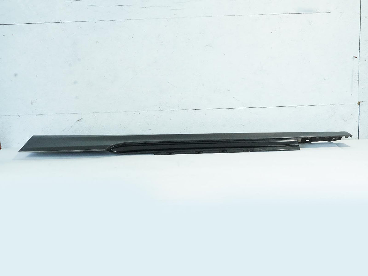 2012 - 2018 Bmw 6 Series F13 Rocker Skirt Panel Cover Exterior Left 51777223081