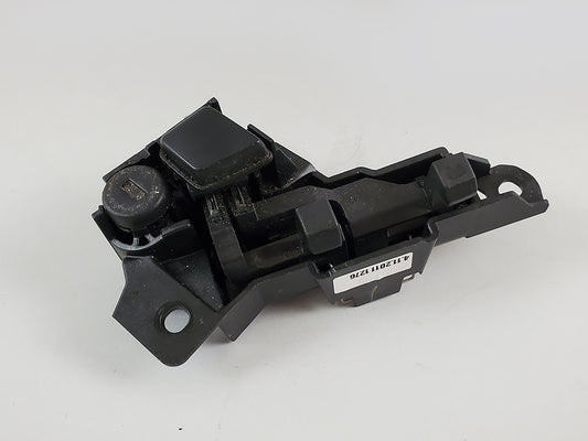 2011 - 2016 Bmw 5 Series F10 535 Arm Rest Compartment Lock Knob Unit 1600086