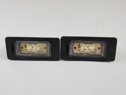 2011 - 2016 Bmw 5 Series F10 Light Lamp Tailgate Trunk License Plate Rear OEM