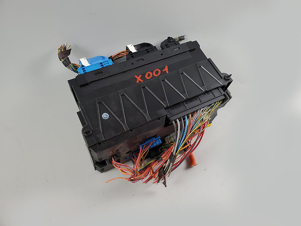  2011 - 2016 BMW 5 SERIES F10 FUSE RELAY POWER BOX DISTRIBUTION MODULE 9252815 OEM, buy