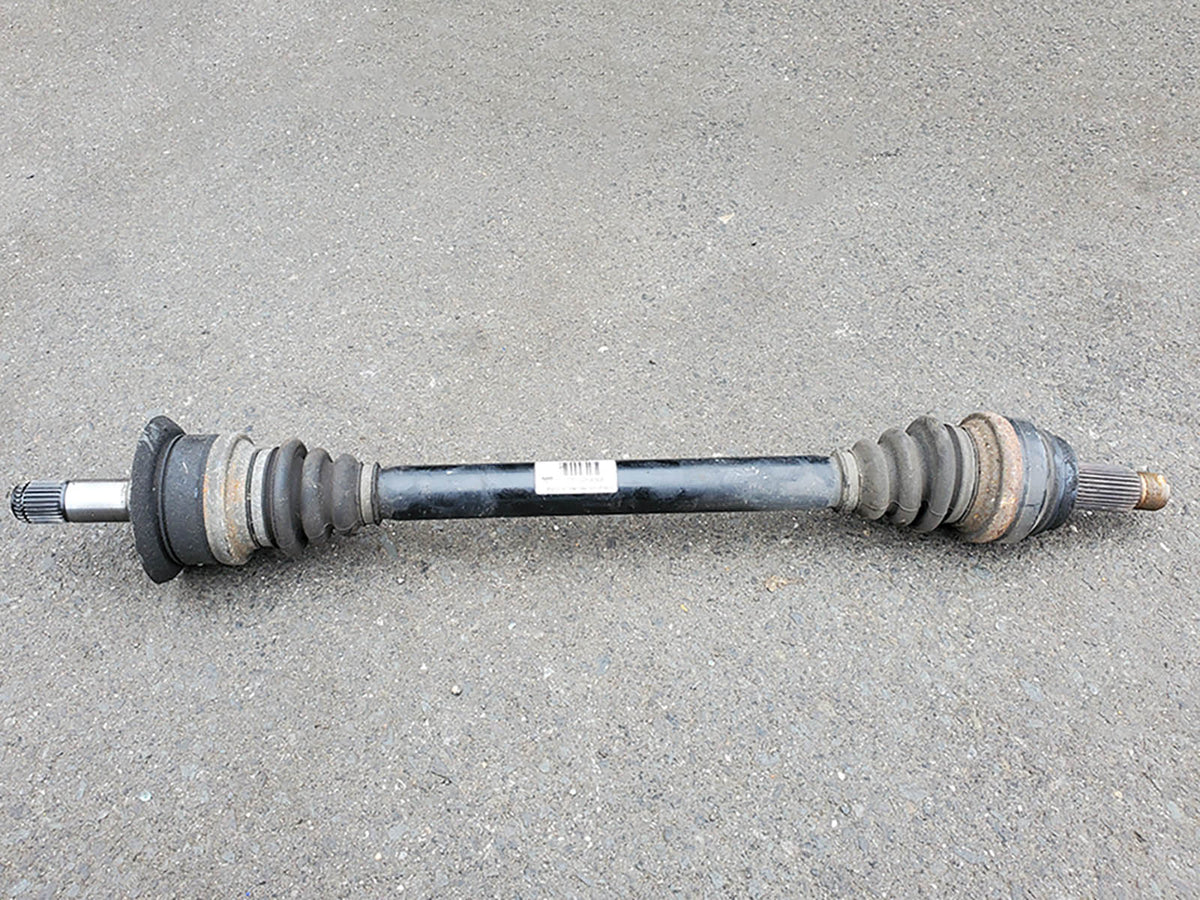 2011 - 2016 Bmw 5 Series F10 Xdrive Axle Shaft Cv Rear Left Side Lh 7581029 OEM
