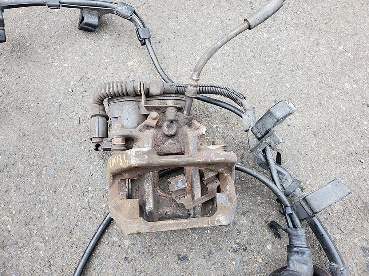 2011 - 2016 Bmw 5 Series F10 Xdrive Caliper Brake Stop Rear Left Right Rh Lh OEM