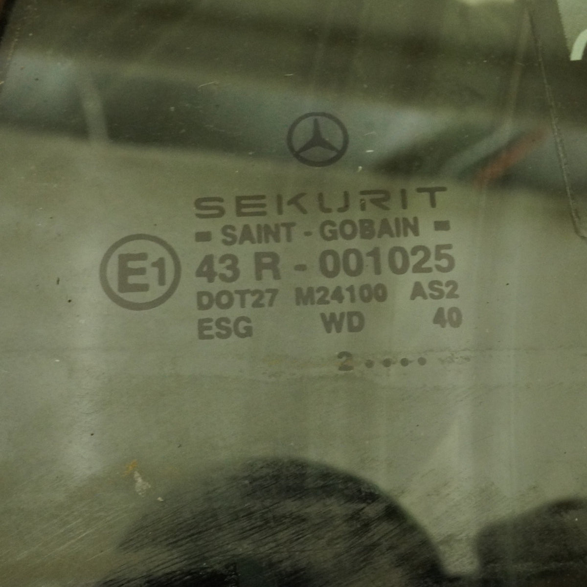 03-06 Mercedes SL500 SL55 R230 Quarter Window Glass Regulator LH 2306700110 OEM