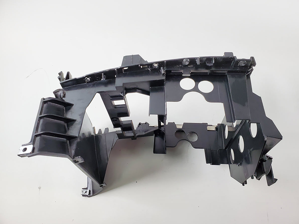 2007 - 2012 Mercedes Benz Gl450 X164 Trim Panel Bracket Audio Radio 1646800216