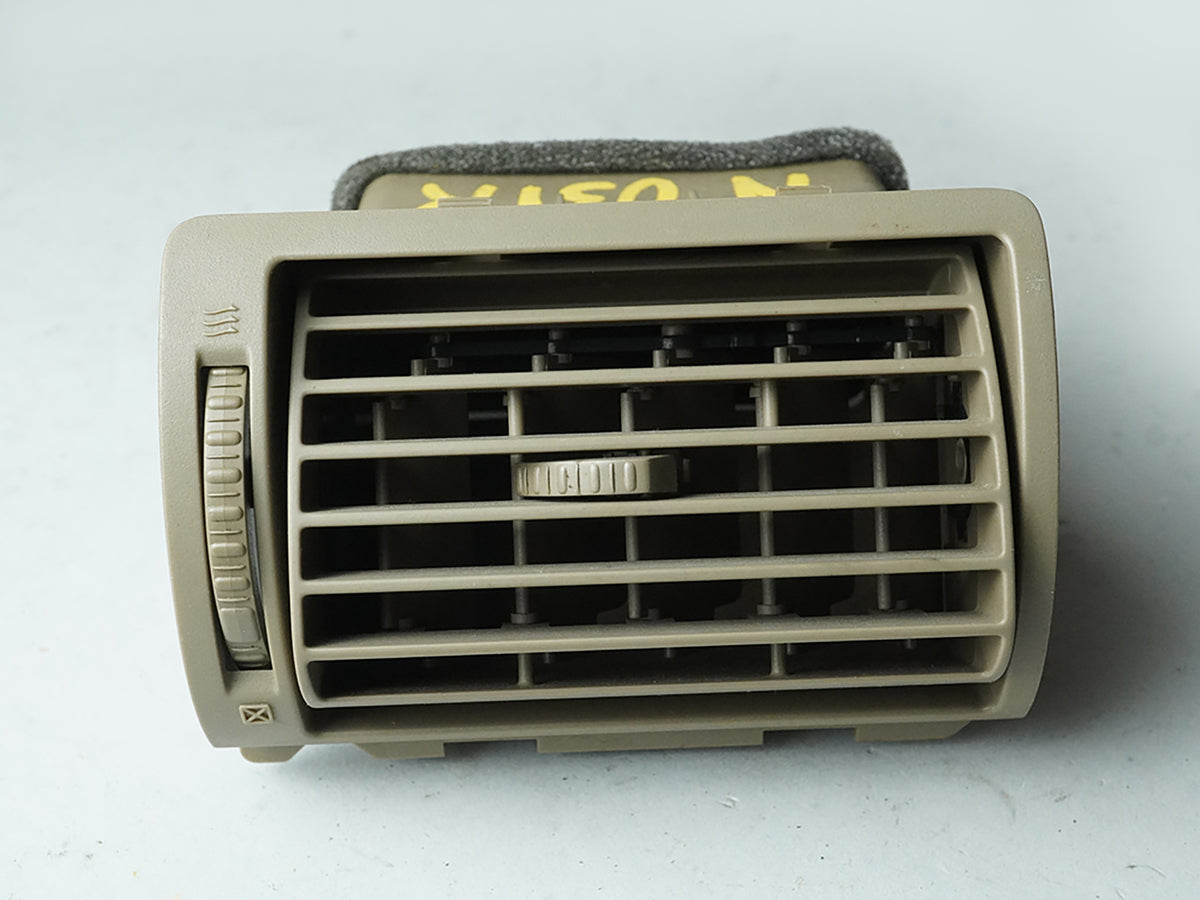 2004 - 2007 Ford Freestar Ac Heater Air Vent Grille Dashboard Passenger Right