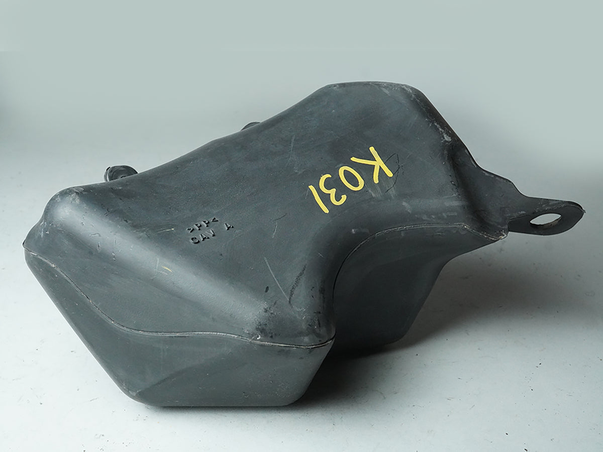 2009 - 2011 Chevrolet Traverse Buick Enclave Air Intake Housing Cleaner Duct OEM