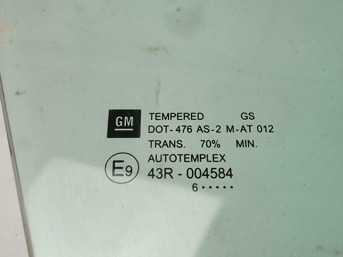 2005 - 2010 Chevrolet Cobalt Coupe Window Glass Door Front Right 22701098 OEM