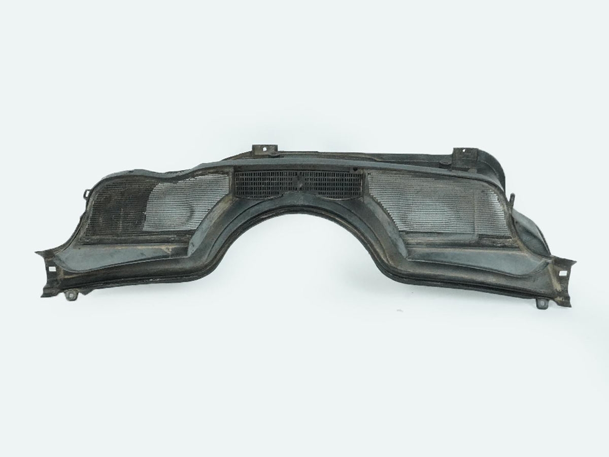 1986 - 1993 Mercedes Benz E Class W124 Cowl Panel Vent Wiper Windshield OEM