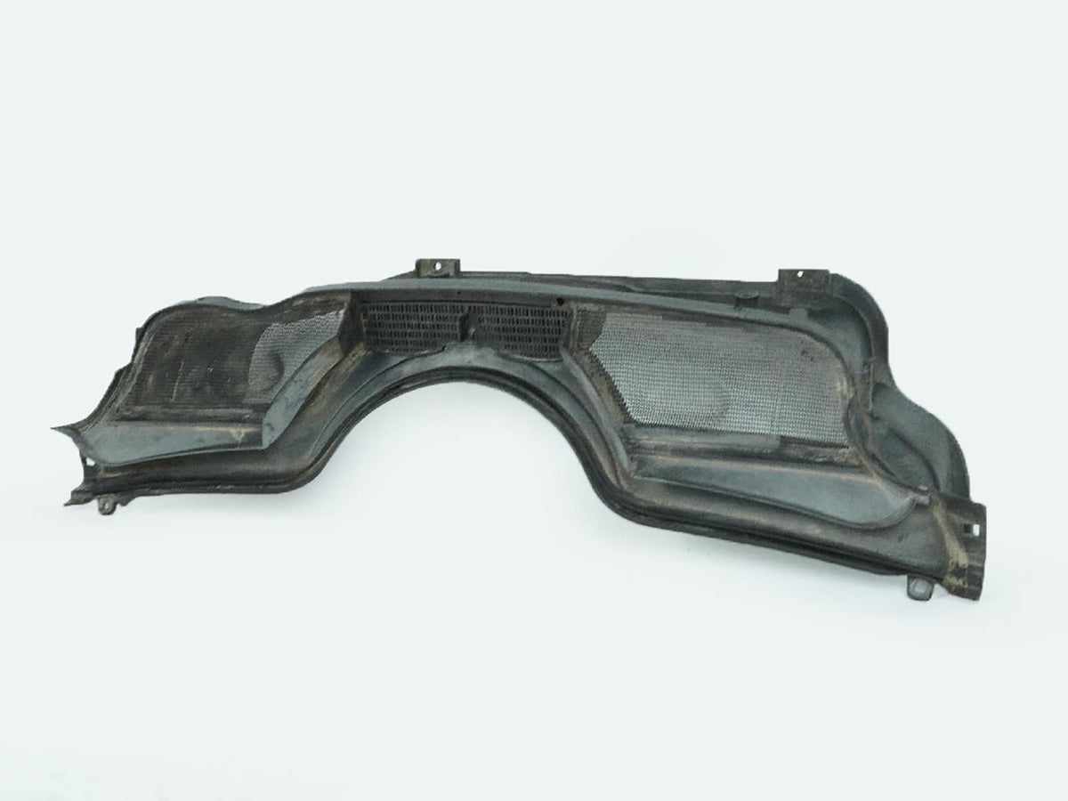 1986 - 1993 Mercedes Benz E Class W124 Cowl Panel Vent Wiper Windshield OEM