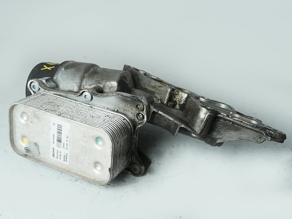 2010 - 2013 Mercedes Benz E Class E550 W212 Engine Oil Filter Cooler Housing OEM
