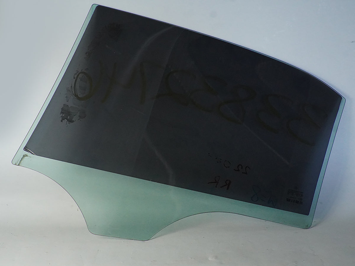 10-13 Mercedes E550 E350 W212 Sedan Door Window Glass Tint RR RH 2127350210 OEM