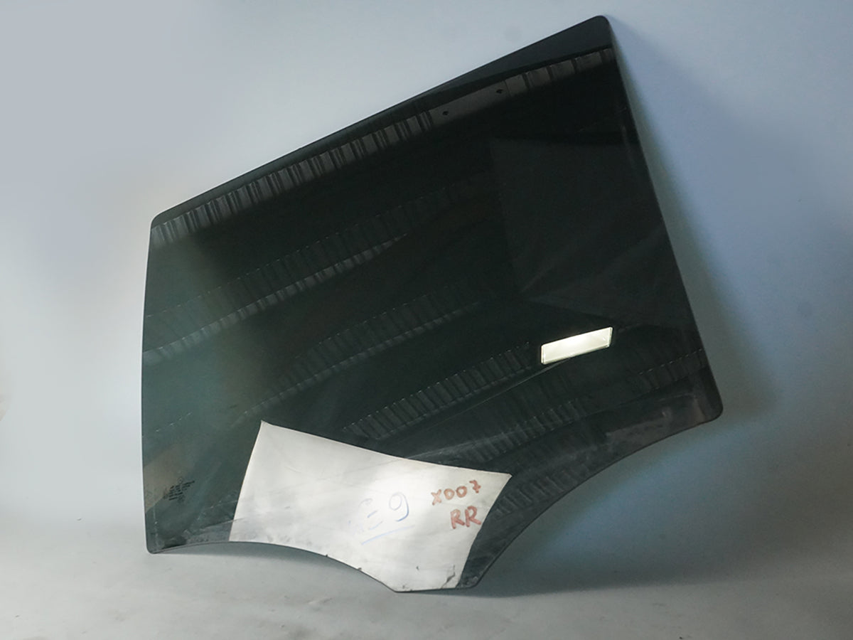 07-12 Mercedes GL450 X164 Door Window Glass Privacy Tint RR RH 1647351010 OEM