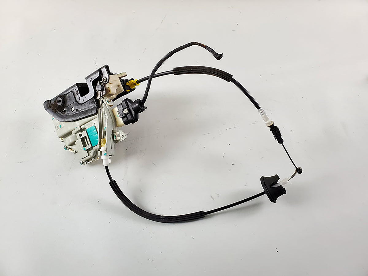 2009 - 2011 Audi A4 B8 Door Lock Latch Actuator Solenoid Rear Right Rh Side