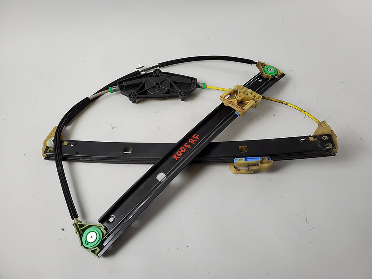 2009 - 2011 Audi A4 B8 Power Window Regulator Door Front Rh 8K0817462B