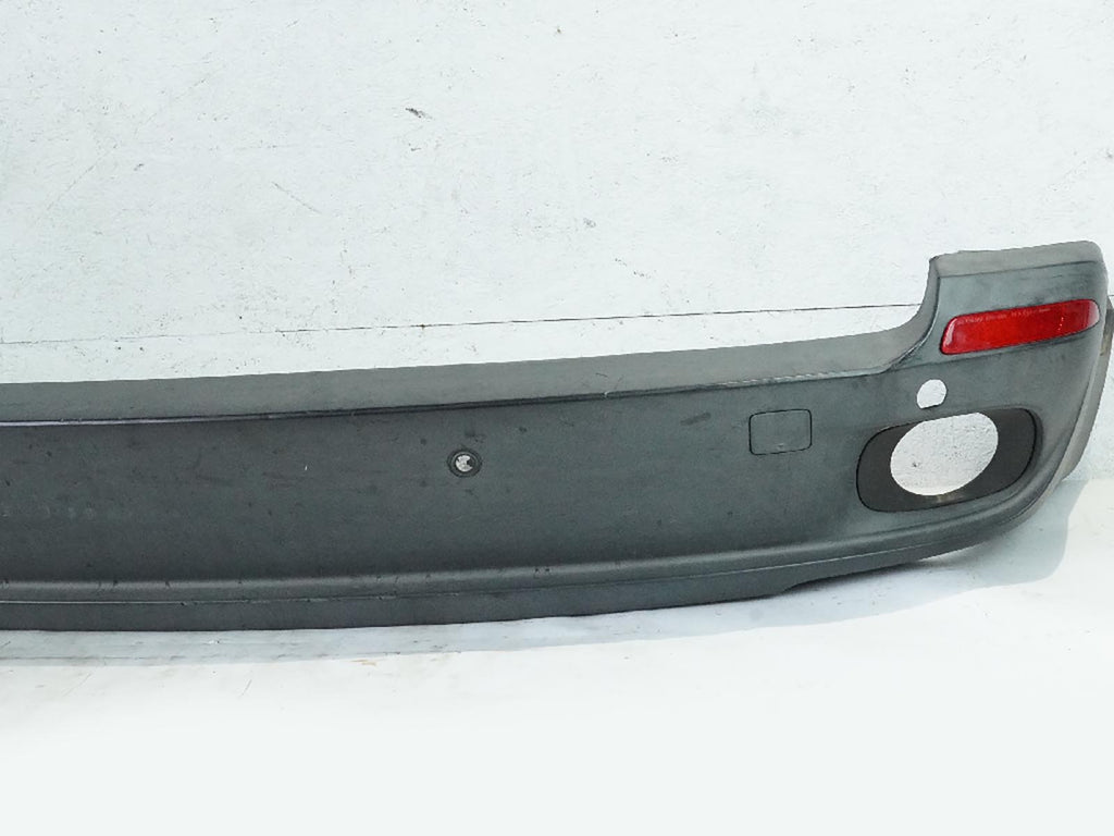  2007 - 2010 BMW X5 E70 3.0L BUMPER PANEL EXTERIOR W PARK ASSIST REFLECTOR REAR, used