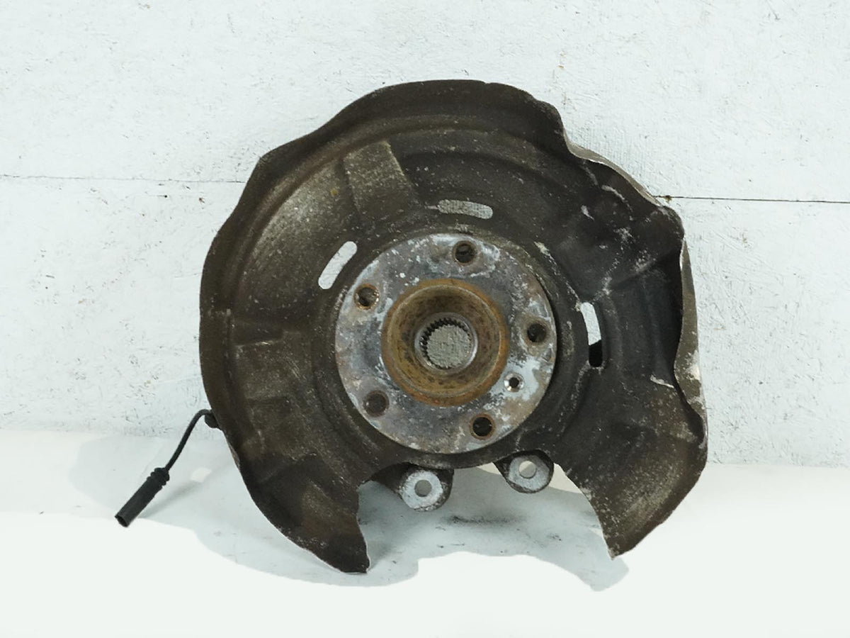 2012 Bmw 6 Series F13 Xdrive Spindle Knuckle Hub Rear Passenger Right 6796146