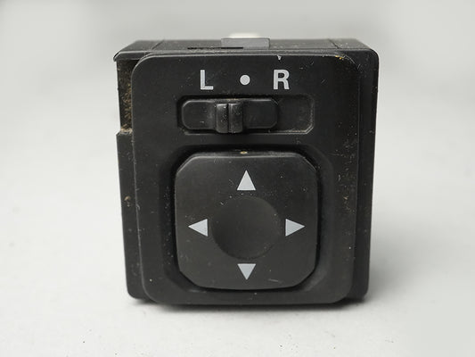 2002 - 2007 Mitsubishi Lancer Mirror Adjustment Control BuTTon Switch 183570