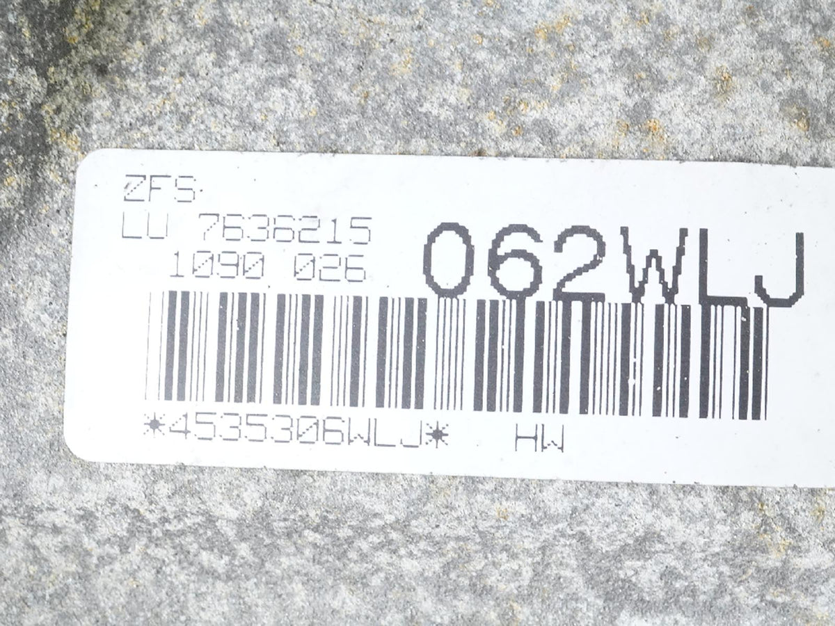 2012 Bmw 5 Series F10 535Xi 3.0L At Transmission 8 Speed W Transfer Case OEM
