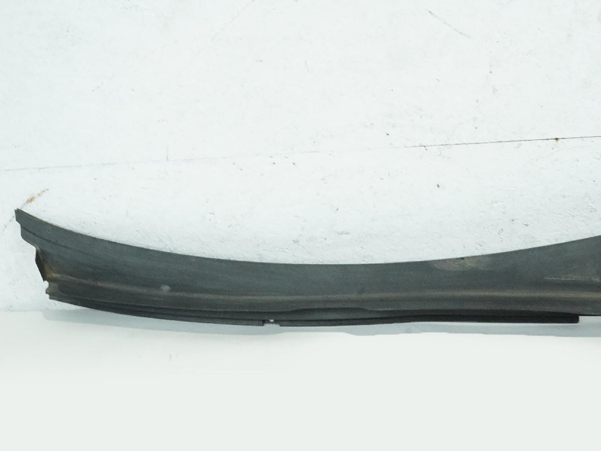 2009 - 2017 Audi Q5 8R Cowl Vent Panel Rain Tray Windshield Window 8R1819403 OEM