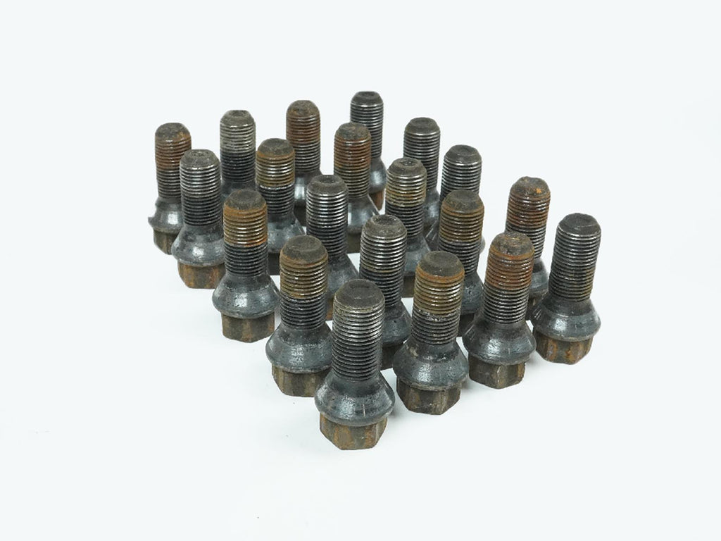  2007 - 2013 BMW X5 E70 LUG BOLTS NUT RIM STANDARD WHEEL FLANGE SET OF 20 OEM, used