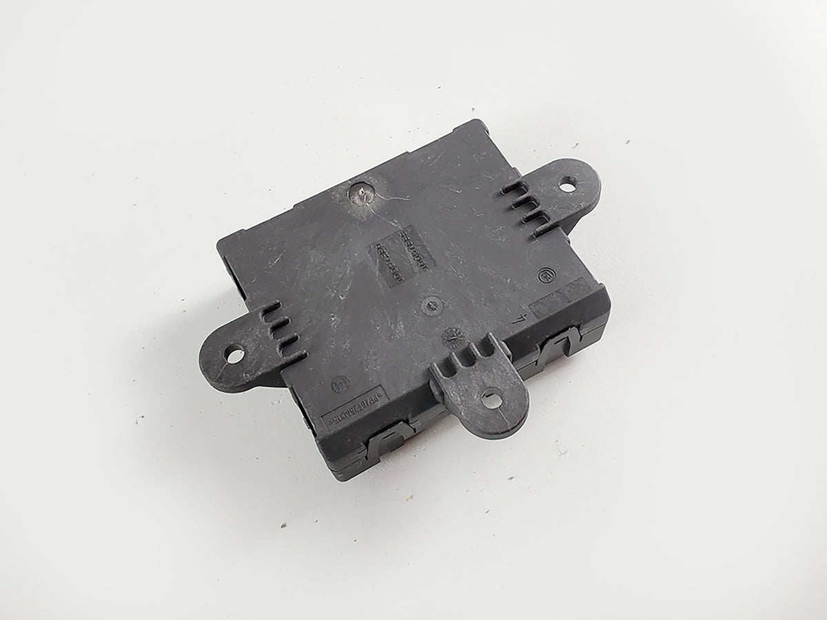 2010 - 2013 Land Rover Lr4 Door Computer Control Module Rear Right Rh Side OEM