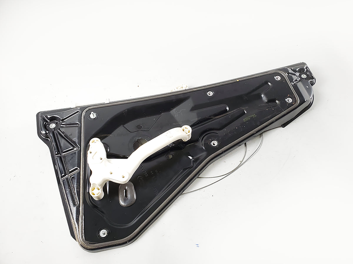 2010 - 2016 Land Rover Lr4 Regulator Electric Power Window Door Left Rear OEM