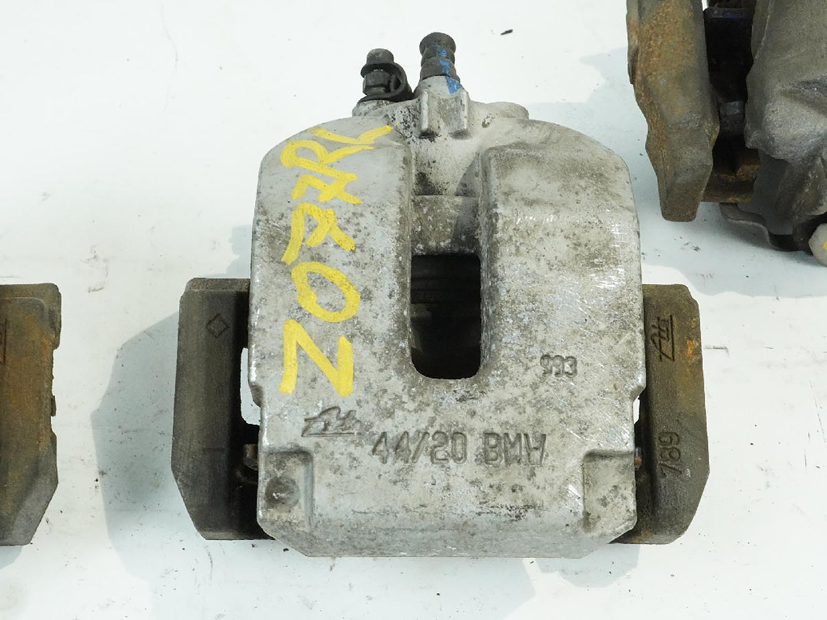 14-18 BMW X5 F15 3.0L AWD Brake Caliper W Pads Set Of 4 Front & Rear Right Left