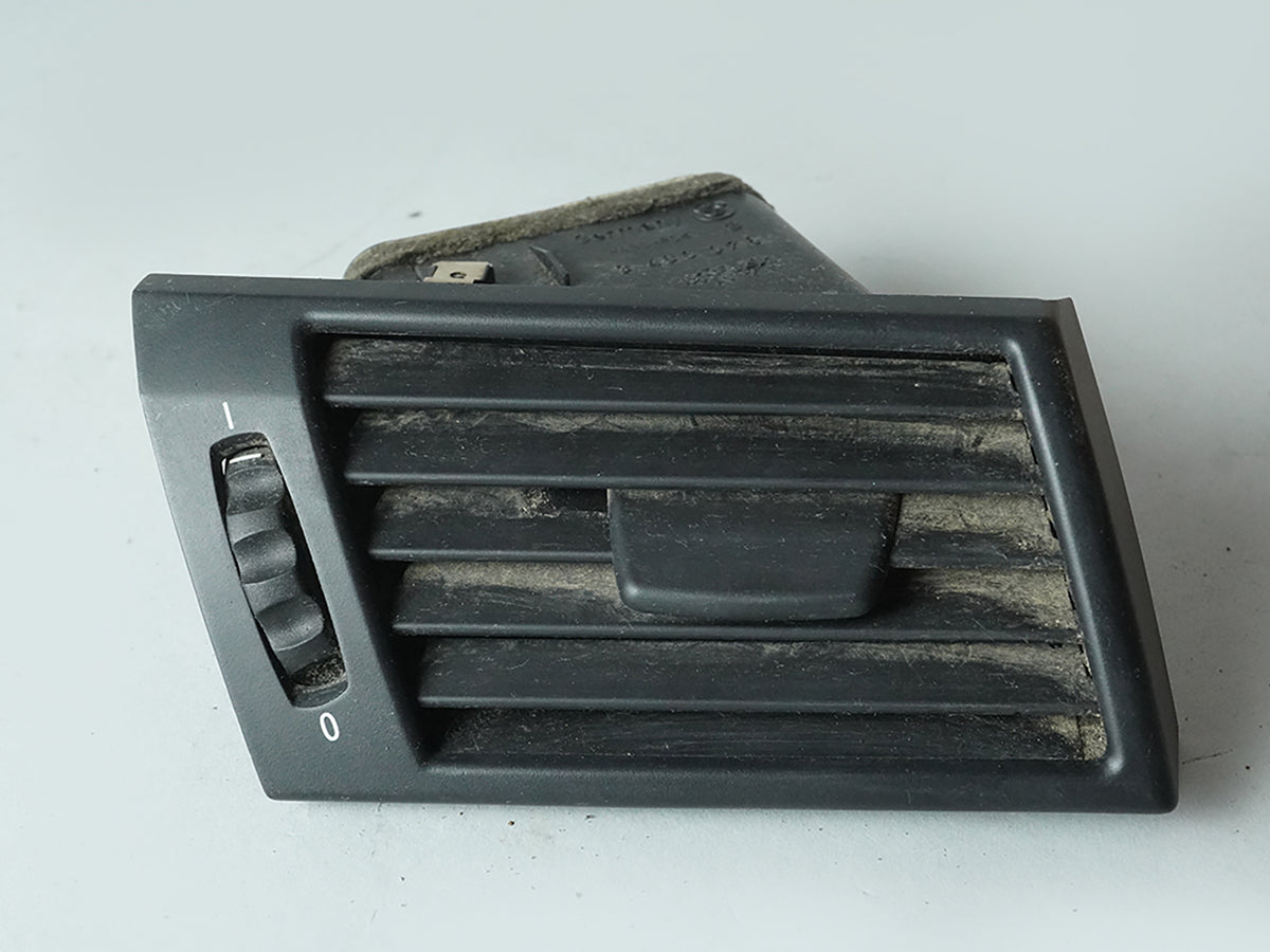 2004 - 2009 Bmw X3 E83 Air Vent Grille Nozzle Dashboard Passenger Rh Right OEM