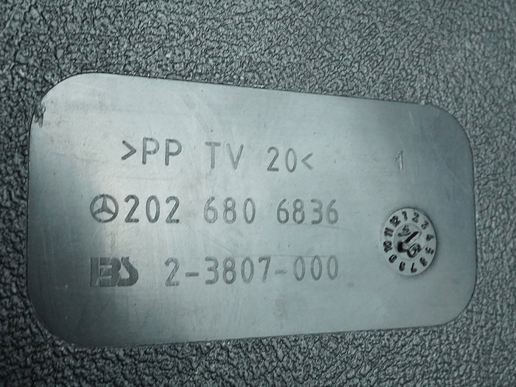  1994 - 1996 Mercedes Benz C Class W202 Panel Cover Trim Dashboard Lower Right, used