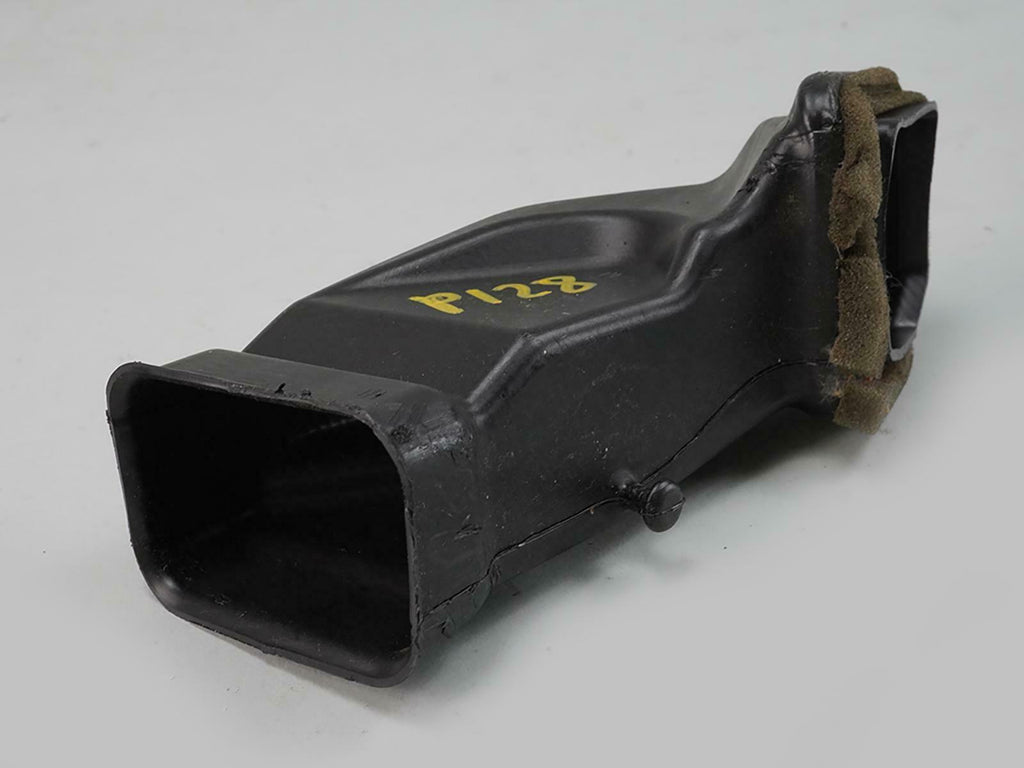  2008 - 2011 Mercedes Benz C Class W204 Air Intake Hose Duct A2048300023 Unit, price