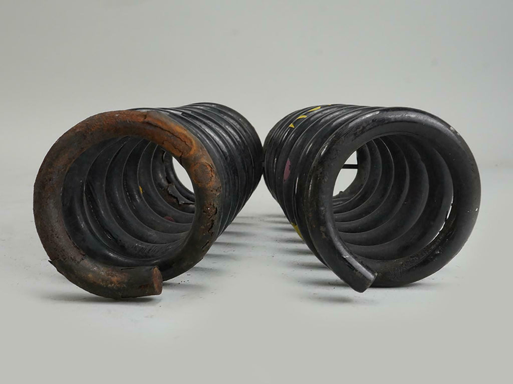  2008 - 2011 Mercedes Benz C Class W204 Coil Spring Rear Left Right Set Of 2 OEM, used