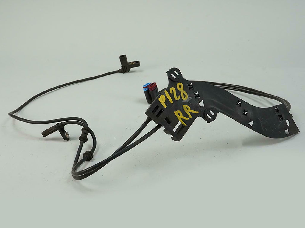  2008 - 2014 Mercedes Benz C Class W 204 Duct Holder Bracket W Cable Rh Rr, buy