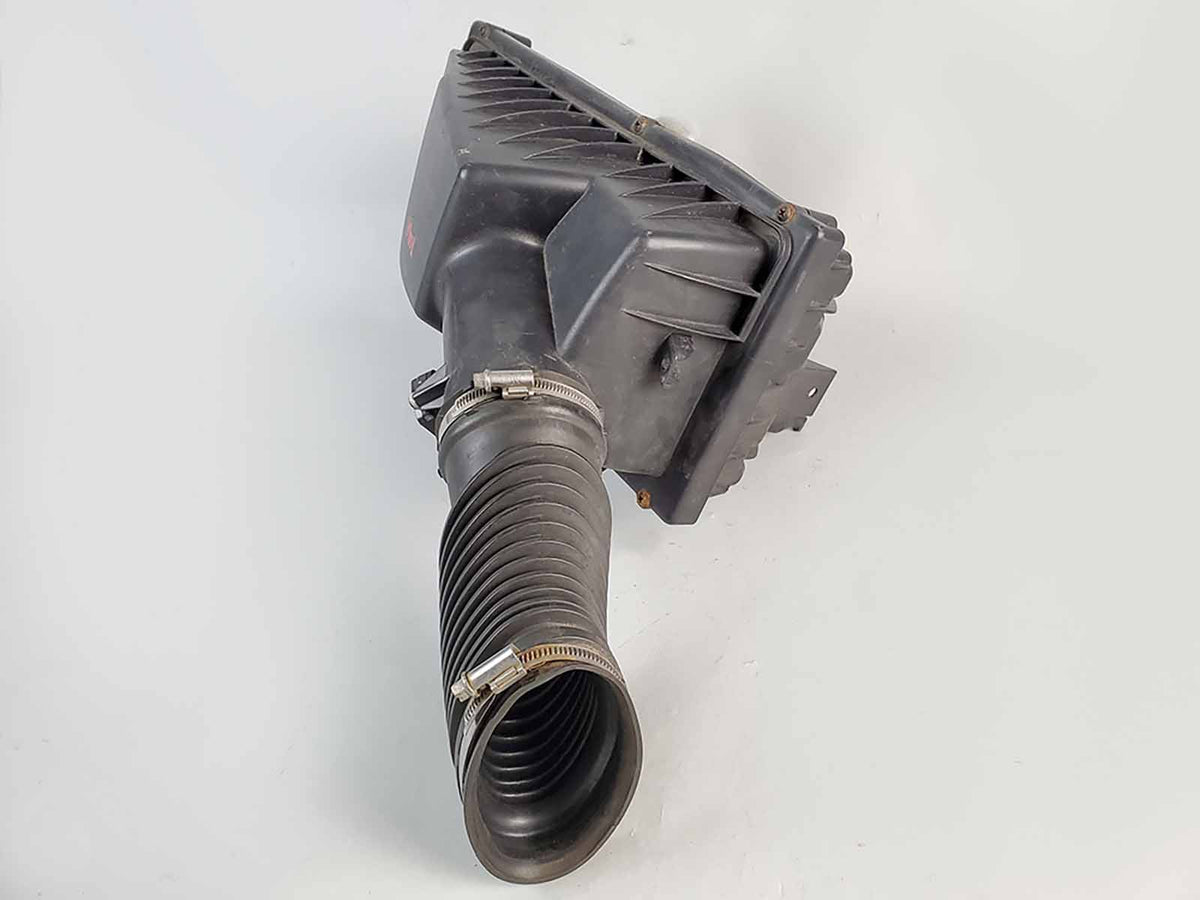 2010 - 2013 Land Rover Lr4 5.0 Air Intake Cleaner Mass Air Flow Meter Sensor Rh