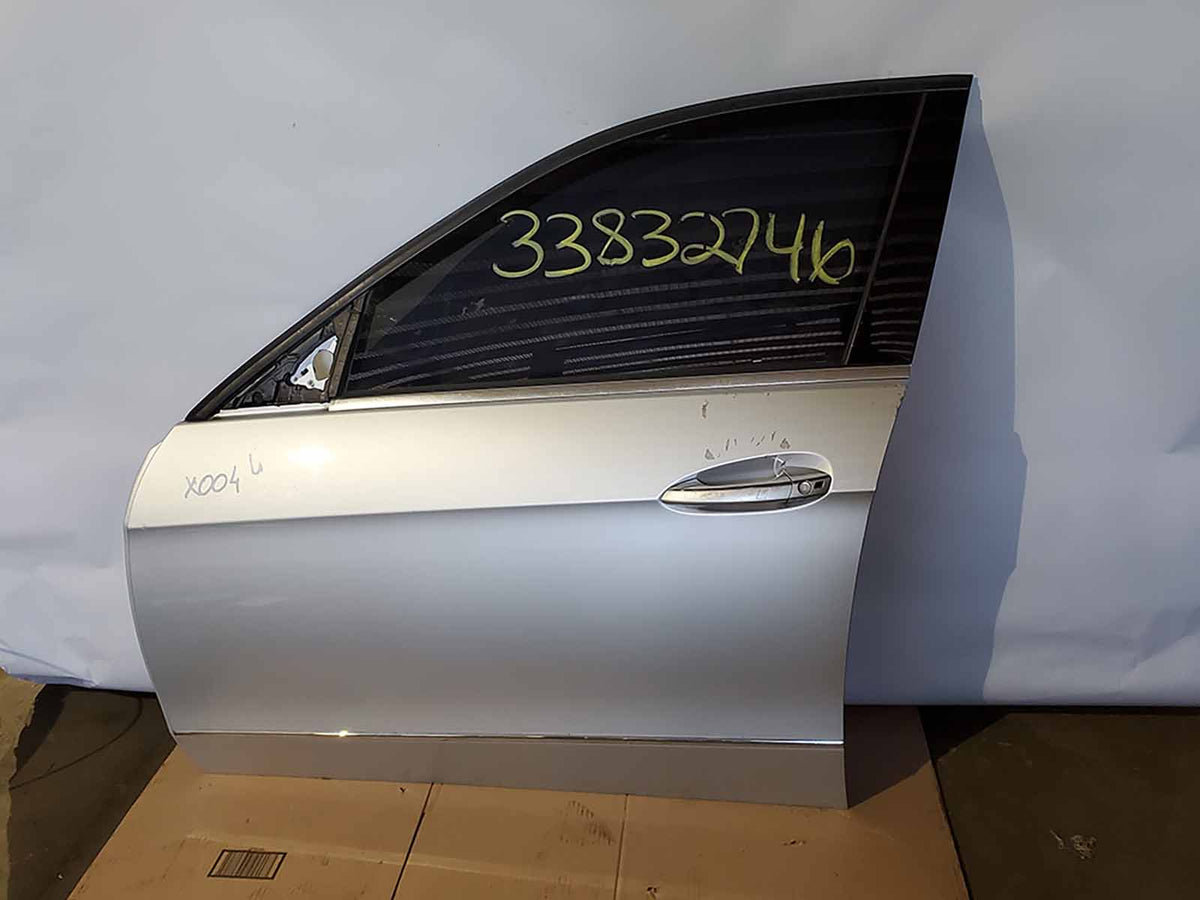 2010 - 2013 Mercedes Benz E Class W212 Door Panel Exterior Assembly Front Left