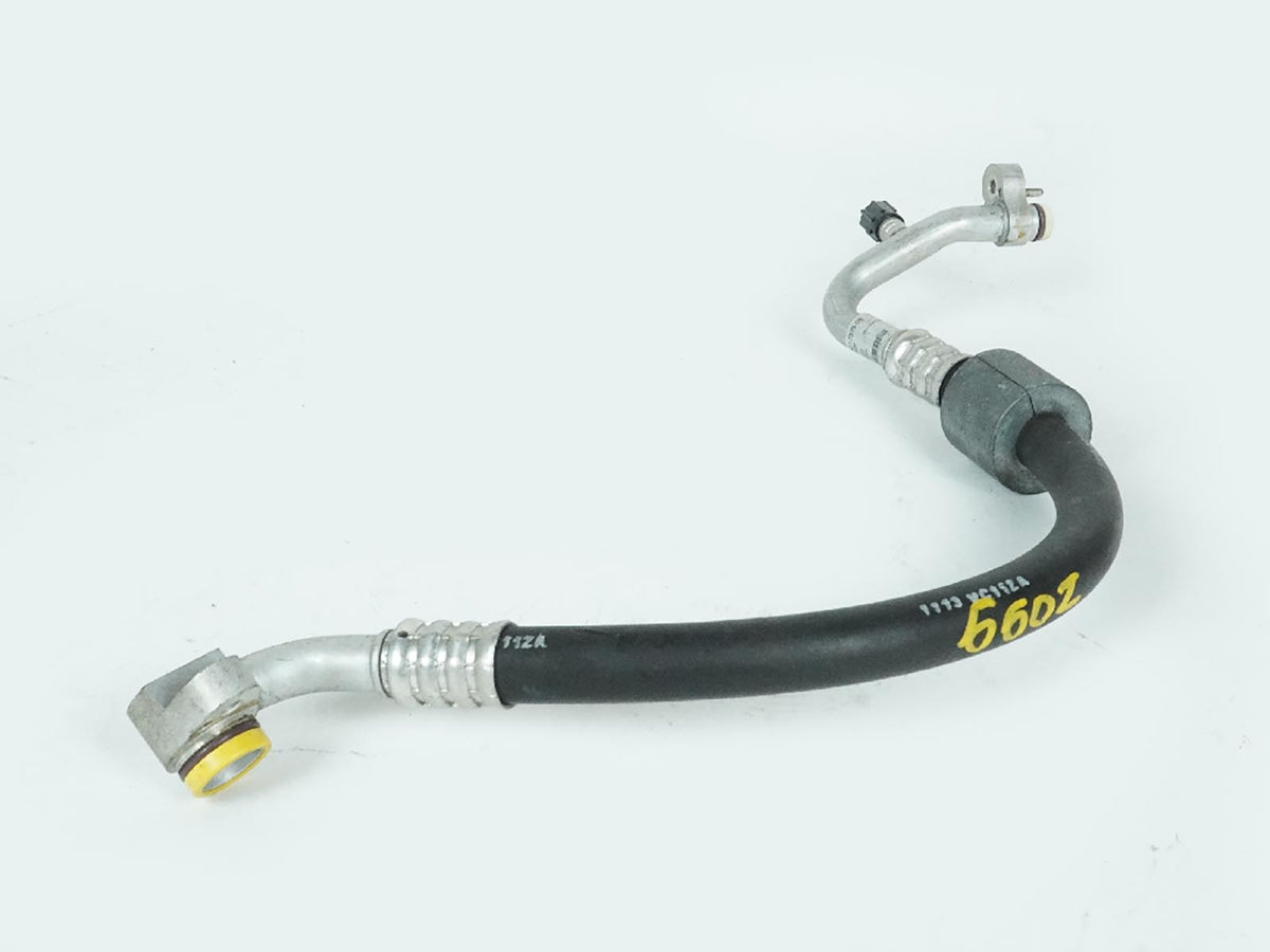 2012 - 2016 Bmw 3 Series F30 2.0L Hose Tube Pipe Ac Refigerant Suction Line OEM