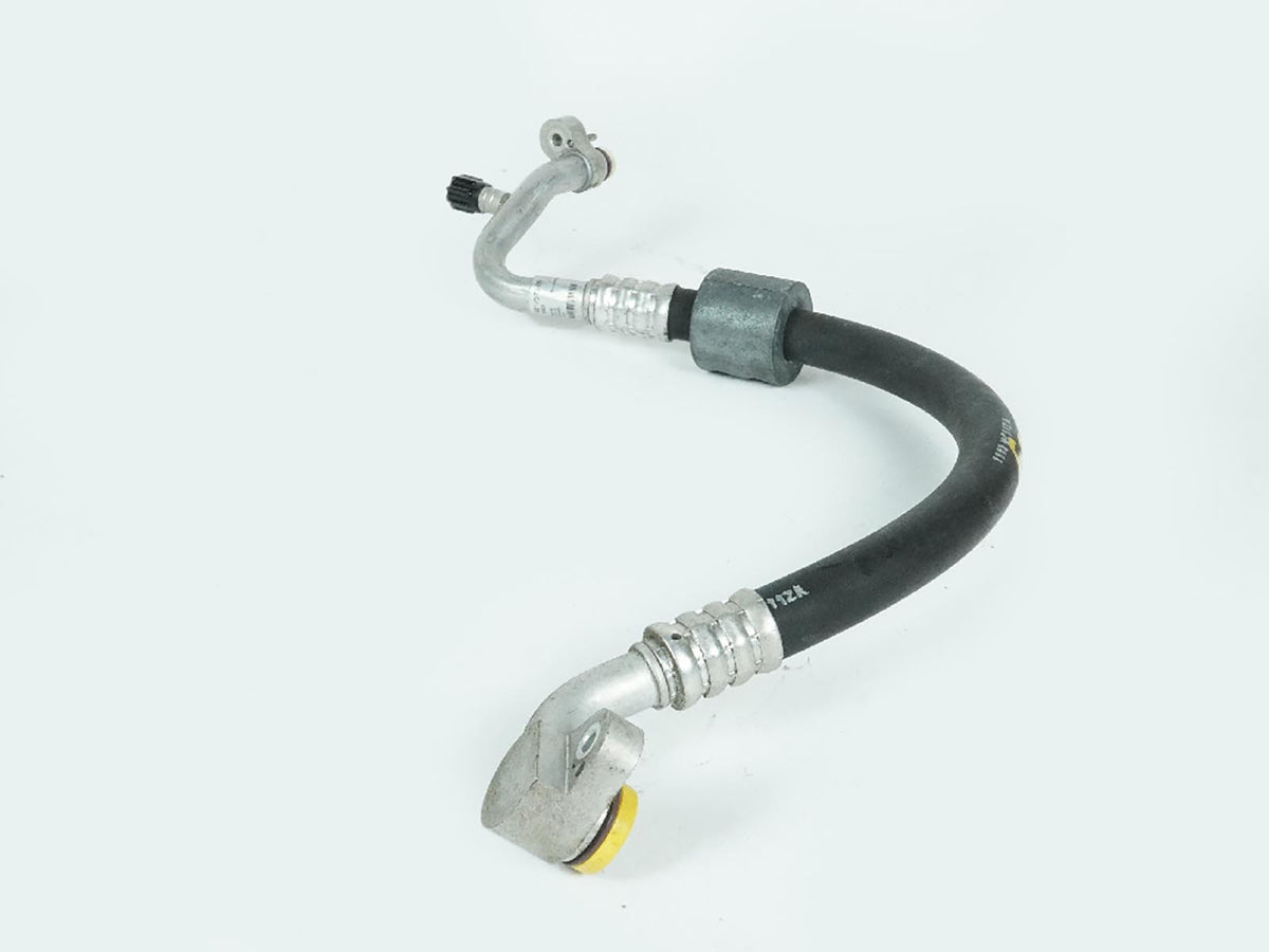 2012 - 2016 Bmw 3 Series F30 2.0L Hose Tube Pipe Ac Refigerant Suction Line OEM